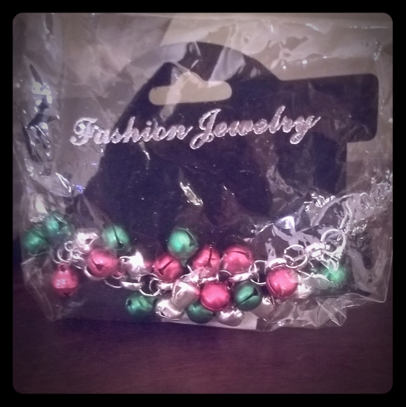 None Jewelry - NWT Jingle Bells Bracelet